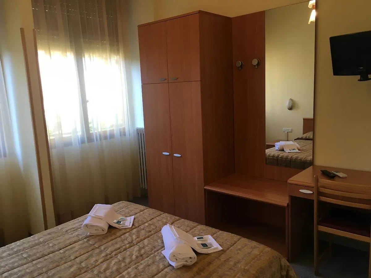 Hotel Casa Per Ferie Oasi San Giuseppe Roma